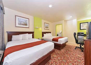 Rodeway Inn Modesto Exterior photo