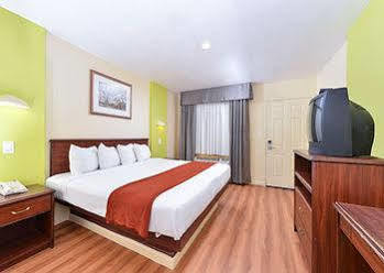 Rodeway Inn Modesto Exterior photo