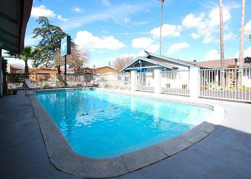Rodeway Inn Modesto Facilities photo